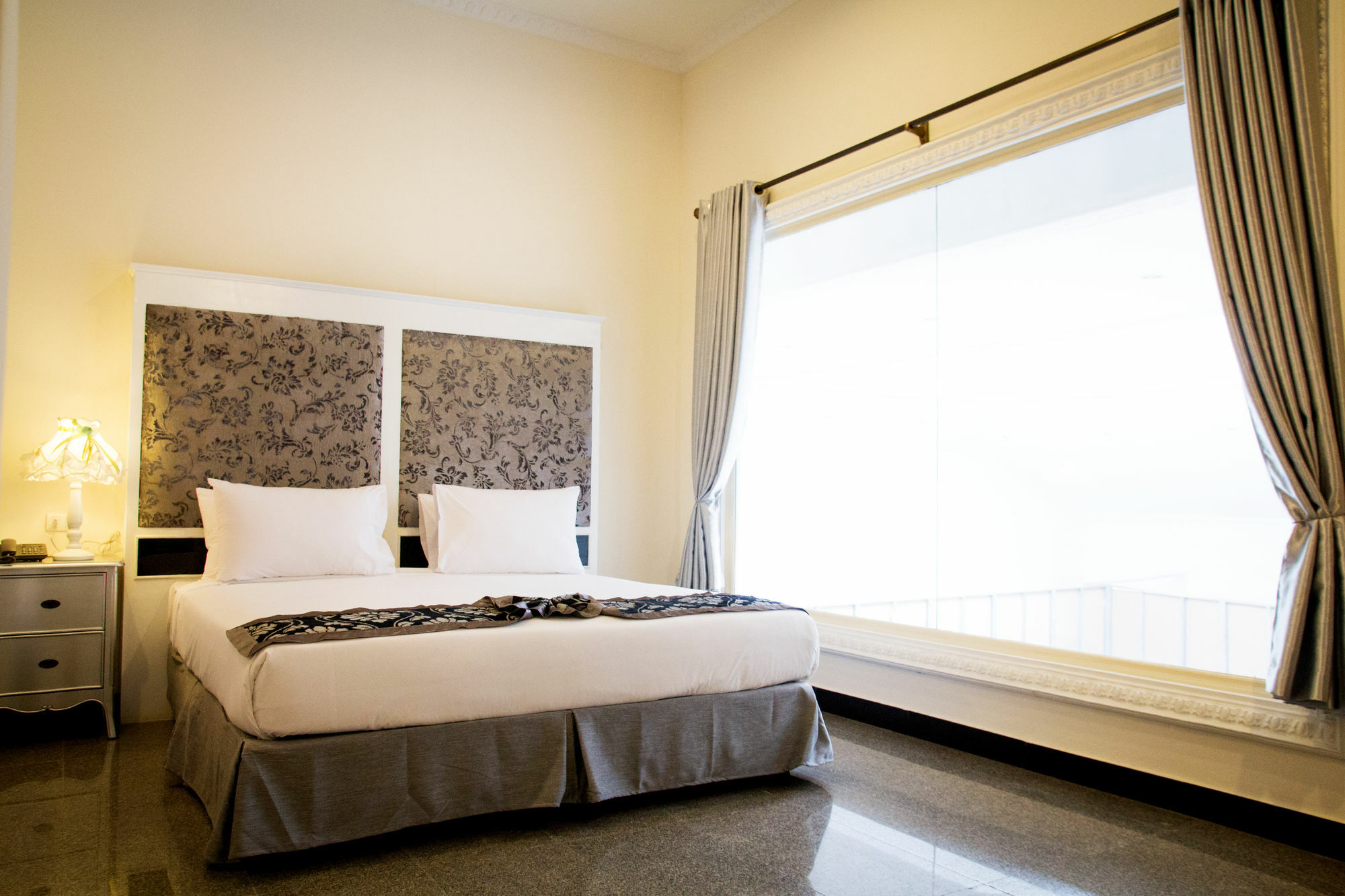 Pattaya International Lodge Экстерьер фото